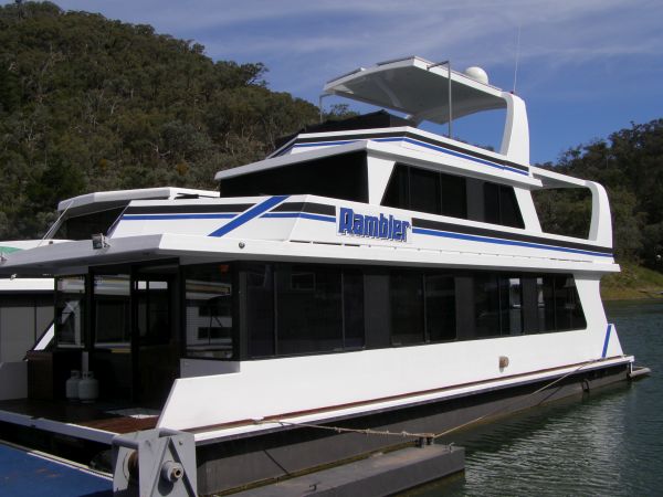 Rambler Sold By Hchs High Country Houseboat Sales Lake Eildon