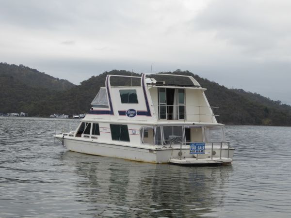 Houseboat for Sale on Lake Eildon, please contact Mike www.highcountryhouseboatsales.com.au
